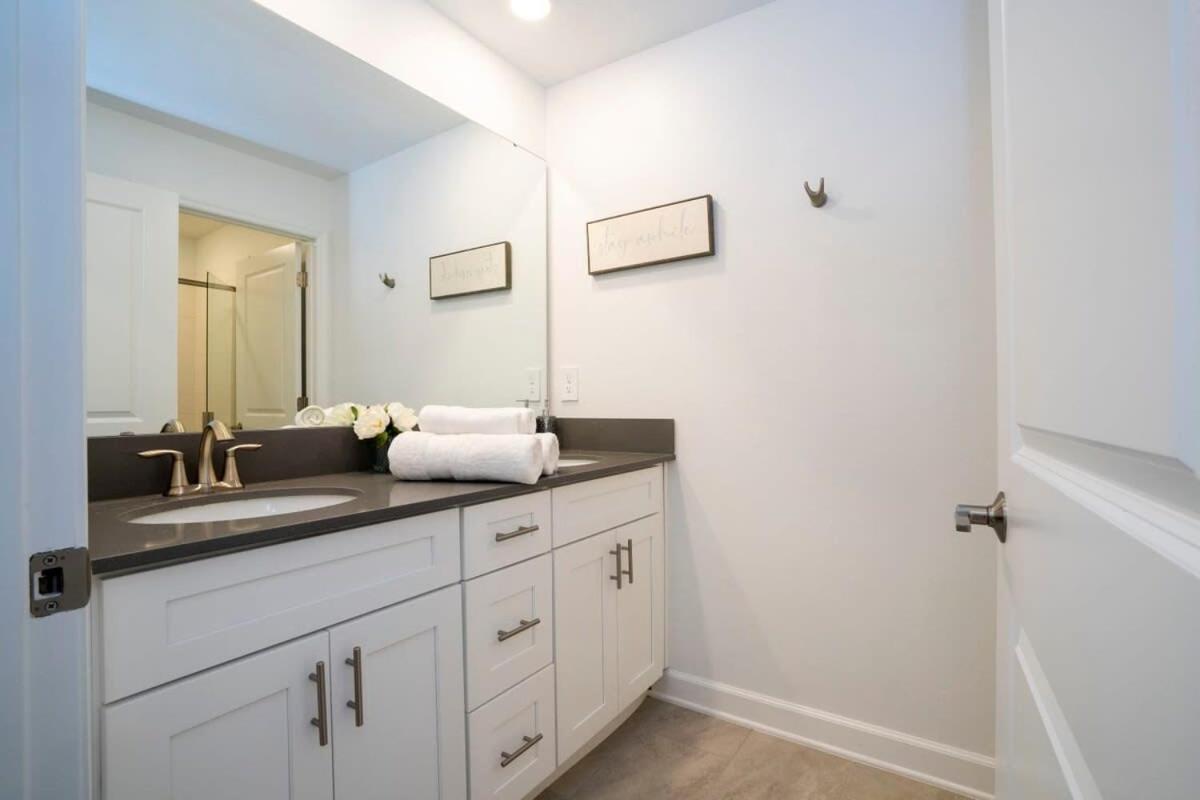 Gorgeous 4 Bedroom W Screened Pool Close To Disney 2653 كيسيمي المظهر الخارجي الصورة