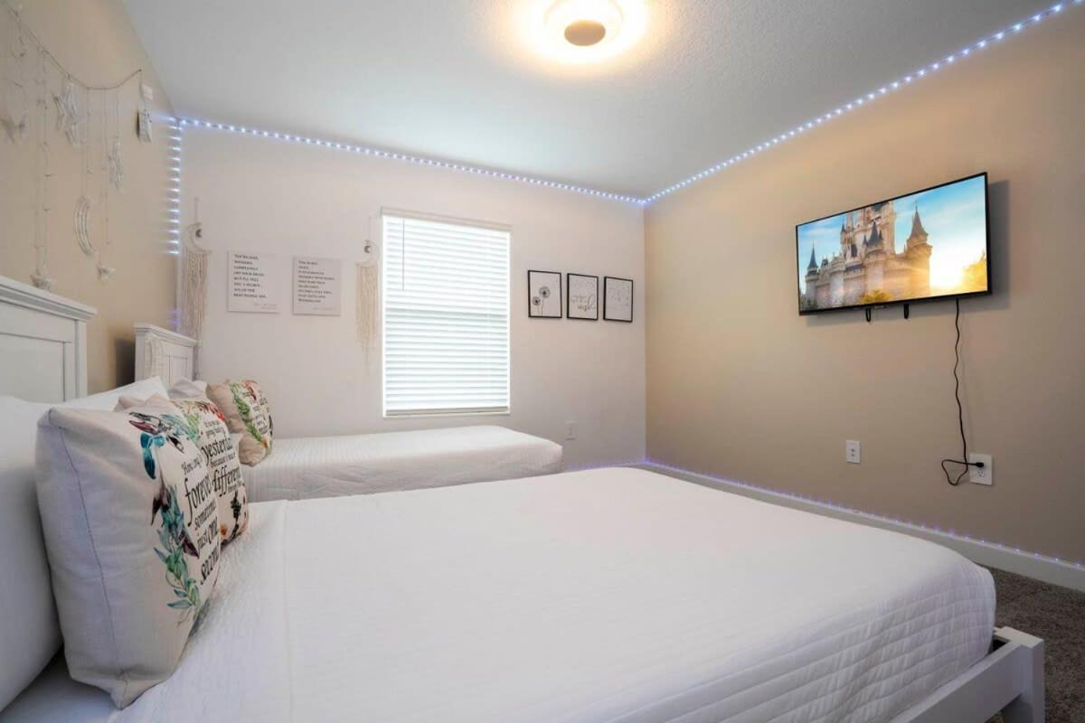 Gorgeous 4 Bedroom W Screened Pool Close To Disney 2653 كيسيمي المظهر الخارجي الصورة