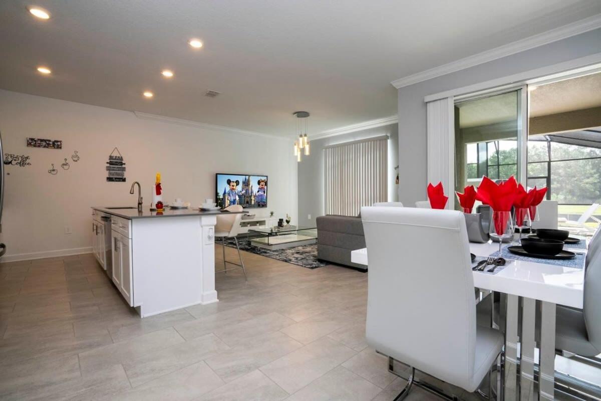 Gorgeous 4 Bedroom W Screened Pool Close To Disney 2653 كيسيمي المظهر الخارجي الصورة